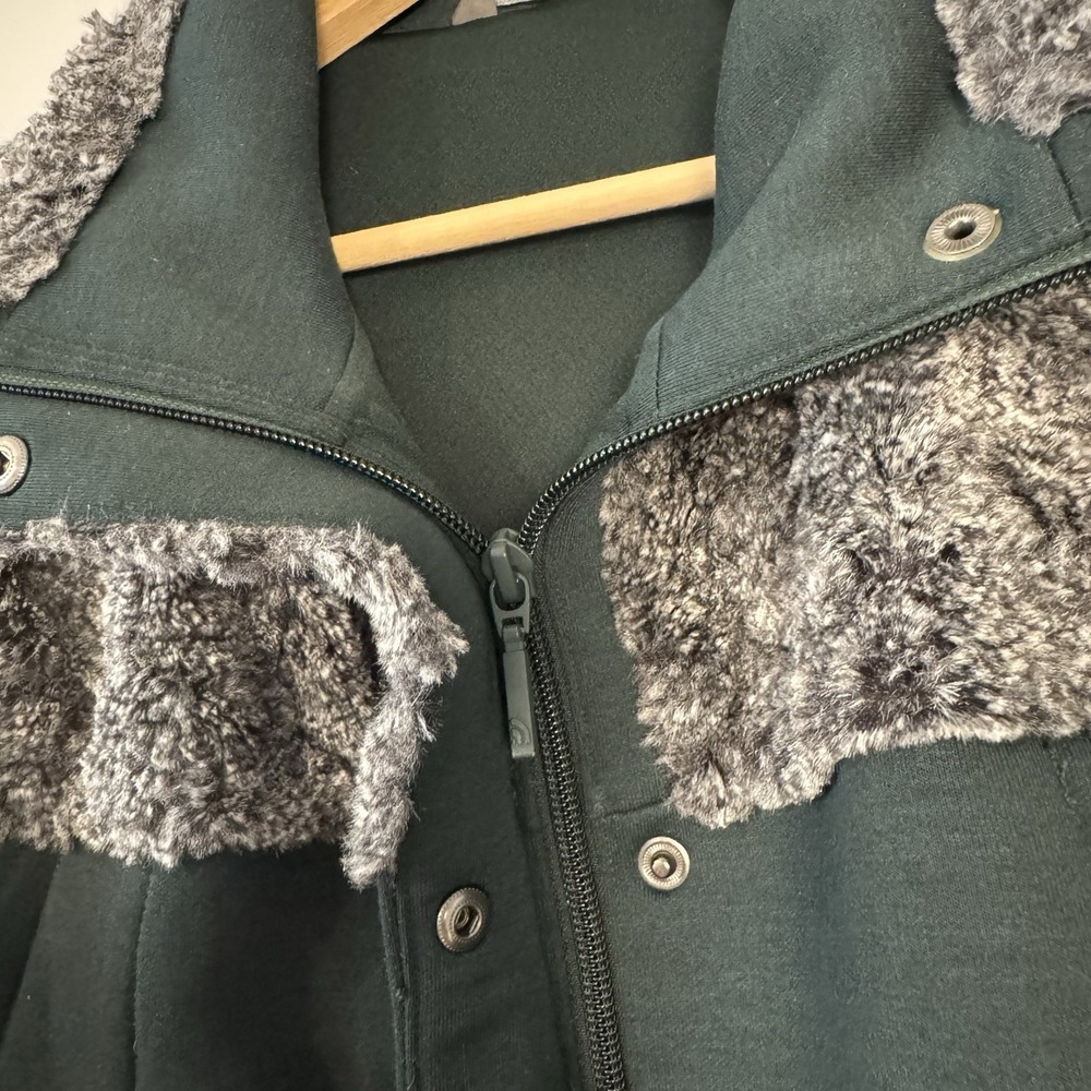 The North Face Emerald Green Vest Women's Medium‎ Hybrination Neo Thermal Sherpa - Picture 4 of 10